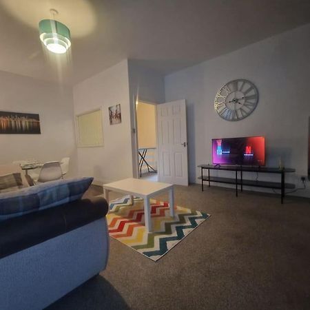 Primos Place - 2 Bedroom In Ashington Ashington  Esterno foto