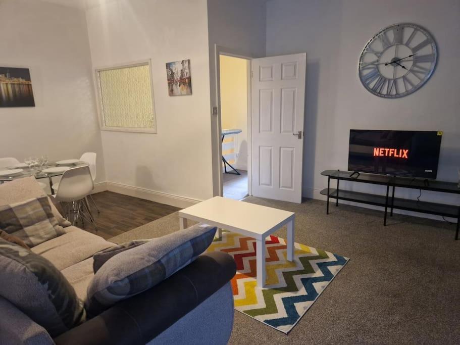 Primos Place - 2 Bedroom In Ashington Ashington  Esterno foto